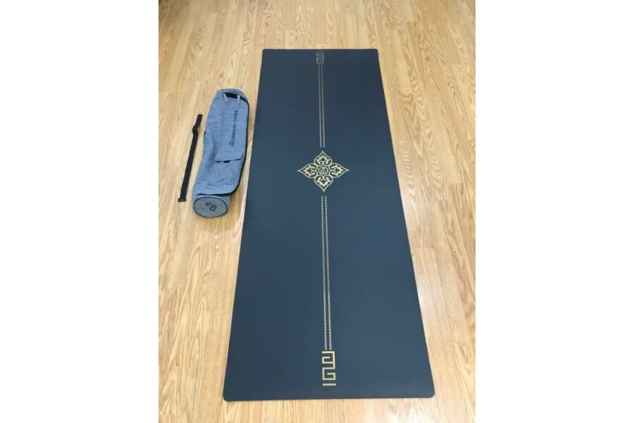 Thảm Tập Yoga Chính Hãng Tại Be5 Sports: Lý Do Nên Chọn Chúng Tôi